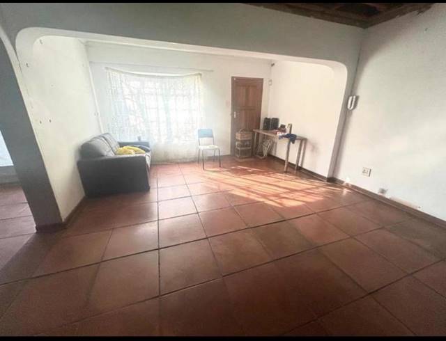 3 BEDROOM HOUSE FOR SALE IN WESTDENE